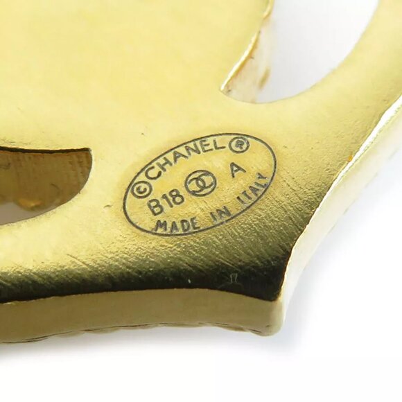 Auth CHANEL CC Logo Anchor Motif Pierce Earrings Gold Metal - e59844i - Picture 6 of 8